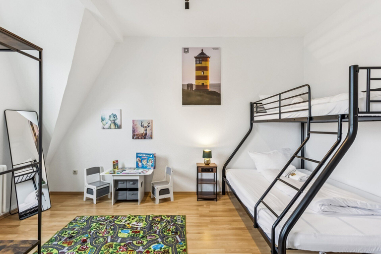 Room 4, Modern North Sea Stay in Wilhelmshaven, Wilhelmshaven