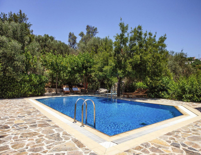 Pool 2, Apartments Aposperitis, Drosia, Crete