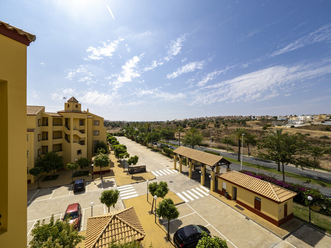 Exterior 3, Cosy Apartment With Shared Pool, Huelva