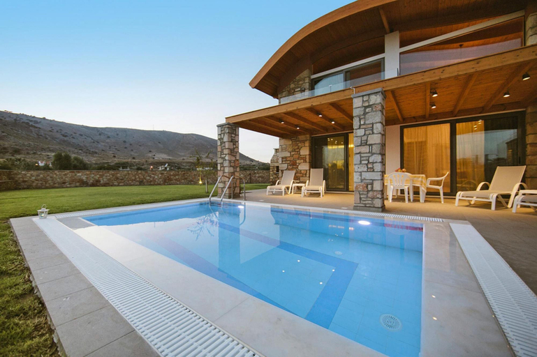 Others 1, Semi-detached house with private pool, South Aegean