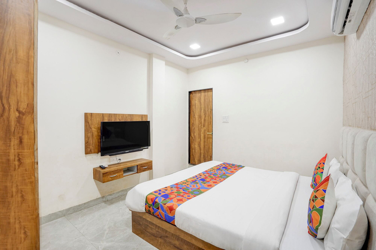Room 4, Fabhotel Vedansh, Indore