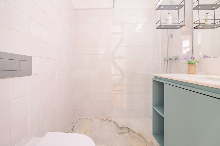 Bathroom 5, Charming Studio in the Heart of Porto, Porto