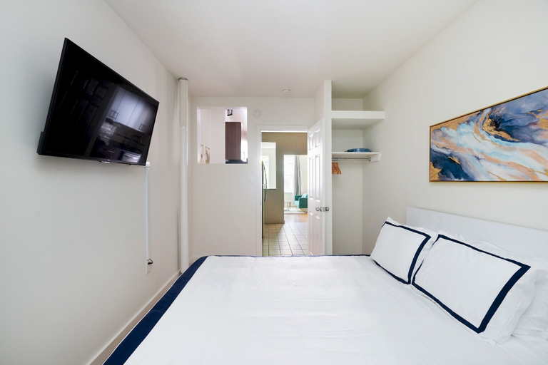 Room 3, Contemporary 1 Bedroom Apartment in NYC, New York