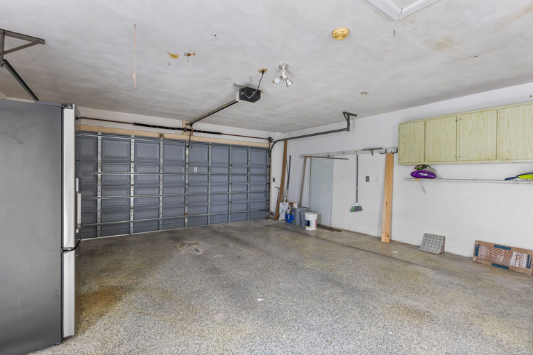 Room 5, Riverfront Home w Private Dock Pool Beaches, Lee