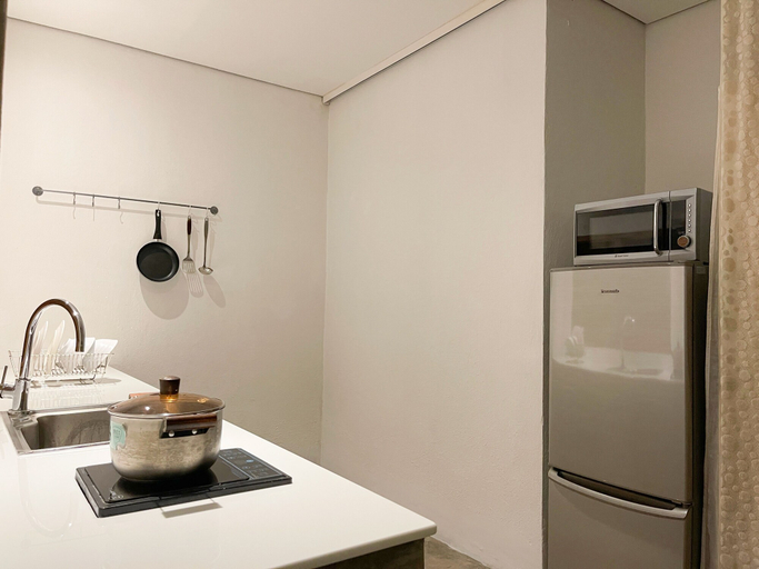 Others 5, Talent Residence, Ruessei Kaev