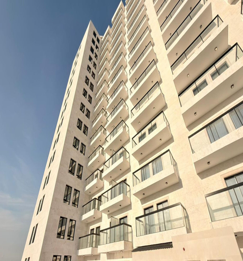 Front of property, Luxury Apartment with Pool Gym, Dubai
