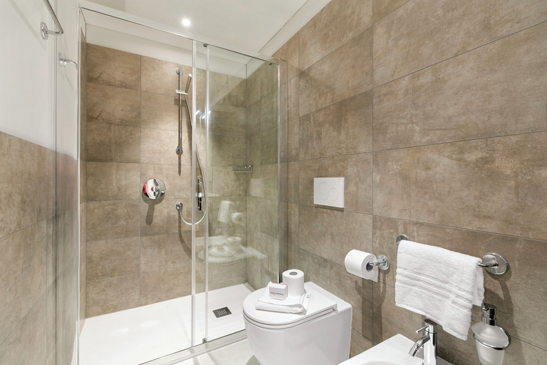 Bathroom 4, Corte di Ascona Apartments, Locarno