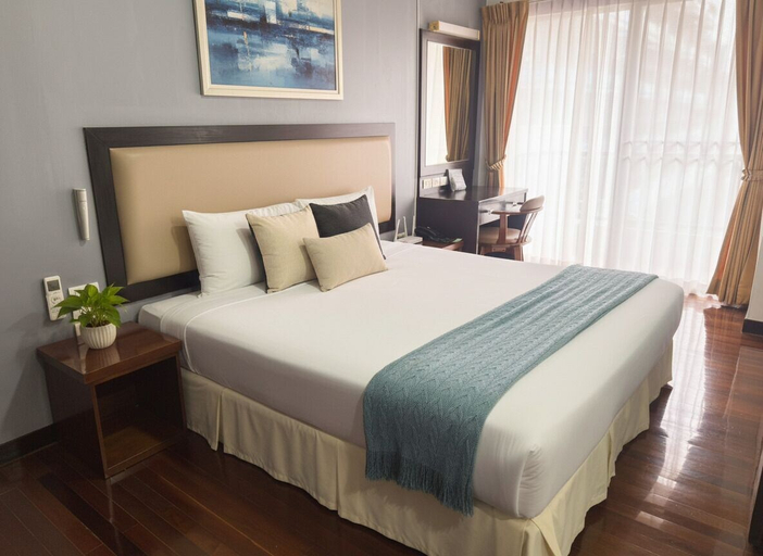 Bedroom 3, J - Town Serviced Apartments, Si Racha