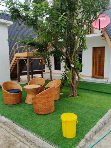 Property grounds 3, Angel Homestay Hotel Mikumi, Kilosa