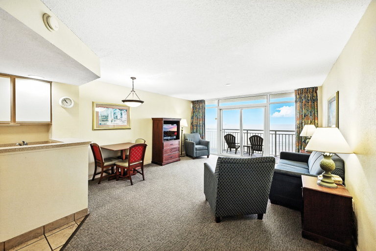 Interior 2, Atlantica 754, Horry