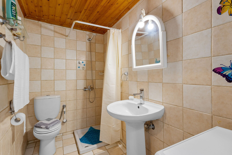 Room 4, Litsa s Maisonette Near Sea - City Center, Crete