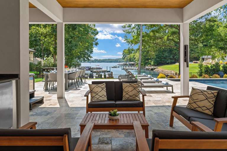 Interior 5, Shoreline on Stonemarker, Iredell