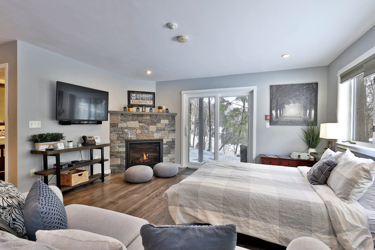 Primary image, Killington Center 332, Rutland