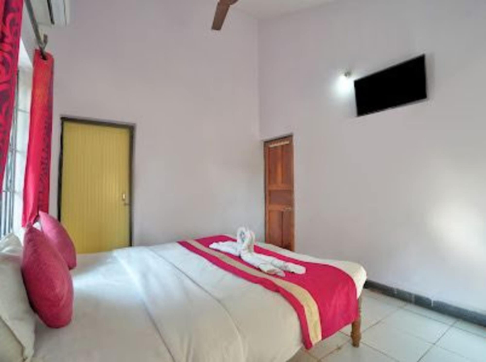Room 4, Delma's Guest House, North Goa