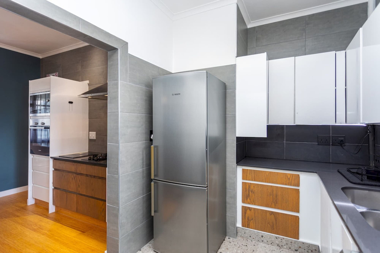 Room 2, Burmeister Circle by Ctha, City of Cape Town