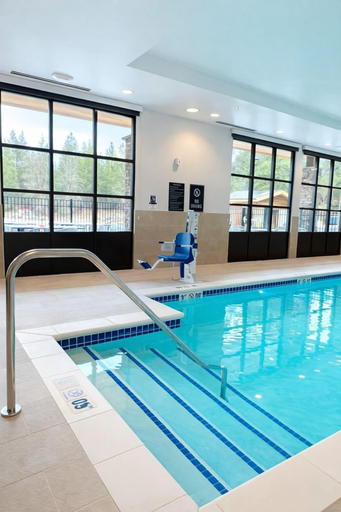 Indoor pool 2, Hawthorn Extended Stay By Wyndham Leavenworth, Chelan