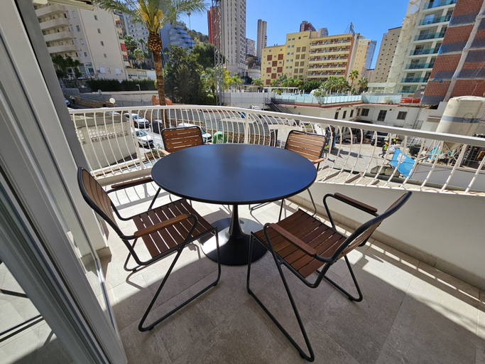Balcony 2, Comfortable Benidorm Apartment for 4, Alicante