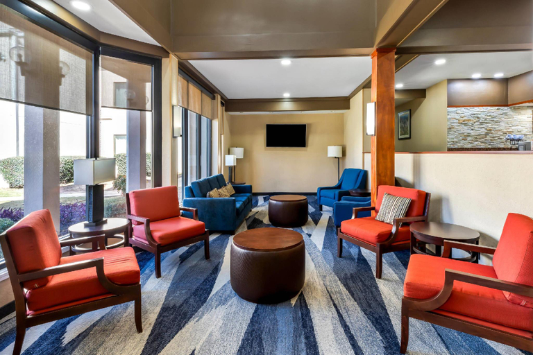 Public Area 2, Comfort Inn Roswell-Dunwoody, Fulton
