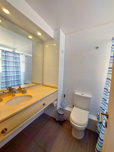 Bathroom 2, Brisas de Reñaca, Valparaíso