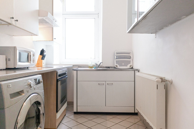 Shared kitchen 5, Affordable Private Room Easy City Access, Wien