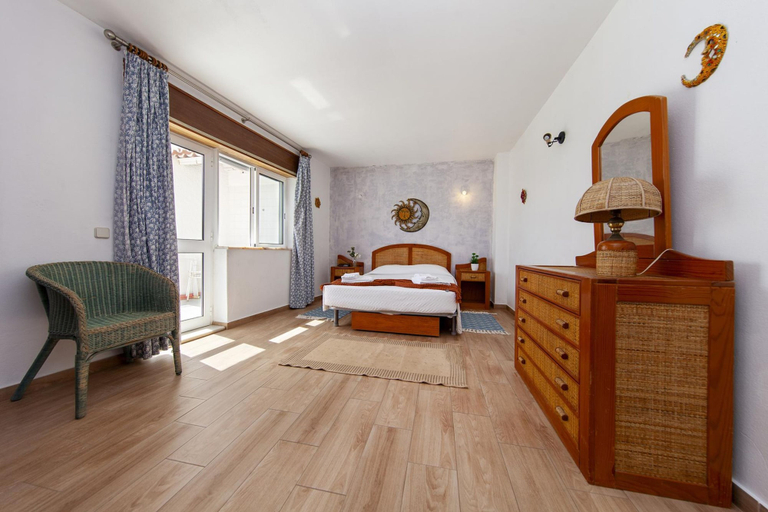 Room 2, B83 - Calheta Terrace View Apartment, Lagos