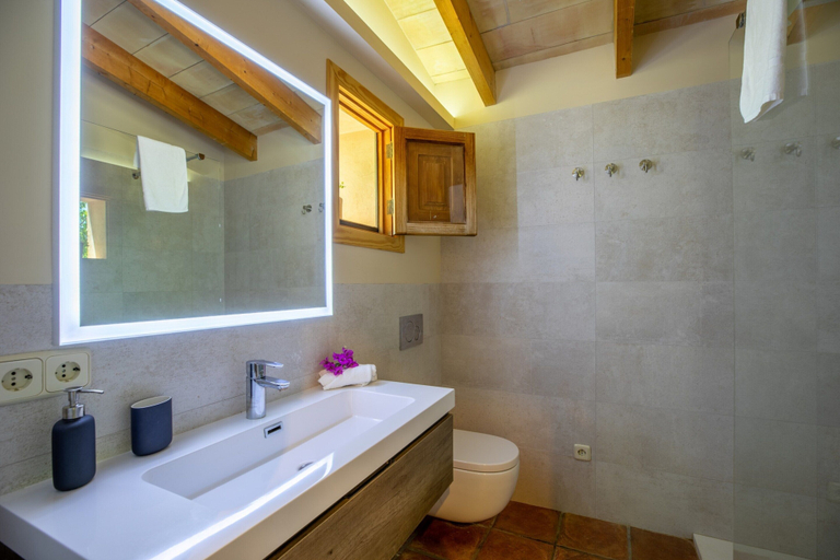 Bathroom 5, Casa En Moscari Near Platja de Muro, Baleares