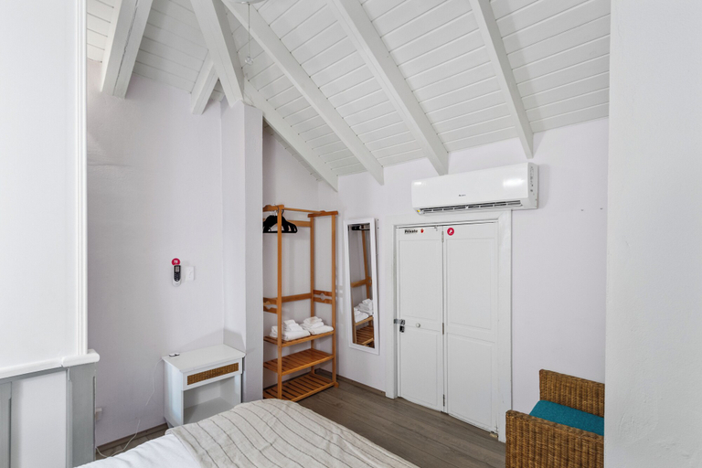 Bedroom 3, Topaz 8