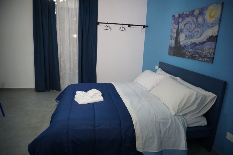 Room 5, Farina Rooms & Apartments, Caserta