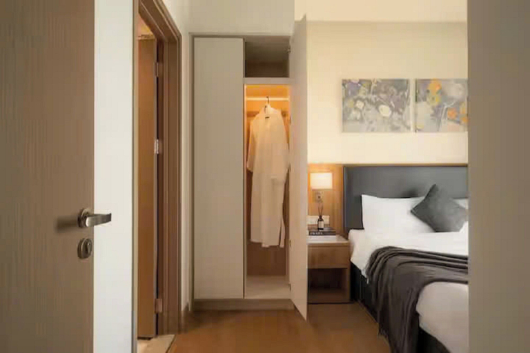 Room 3, Zenith Luxstay Everich Infinity Resident, District 5