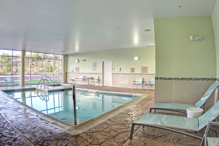 Sport & Beauty 5, SpringHill Suites by Marriott Scranton Montage Mountain, Lackawanna