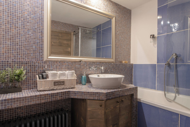 Bathroom 4, Santa Trinita - Flo Apartments, Florence