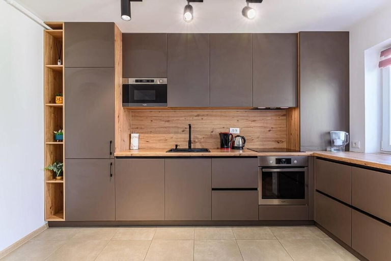 Private kitchen 5, MoHost Blue Moon Apartments, Brasov