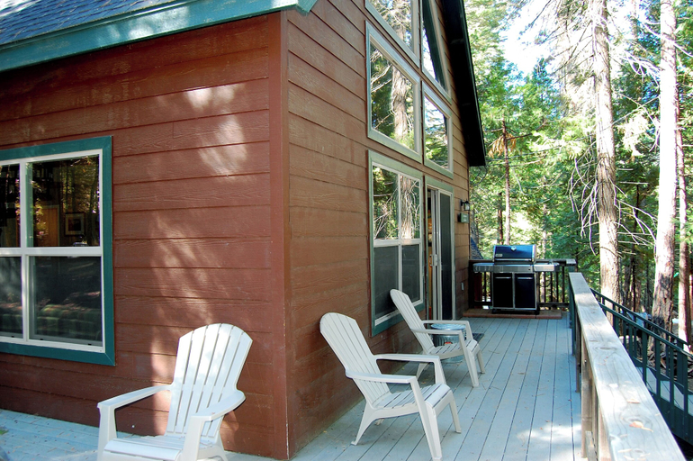 Interior 4, Wawona Chalet, Mariposa