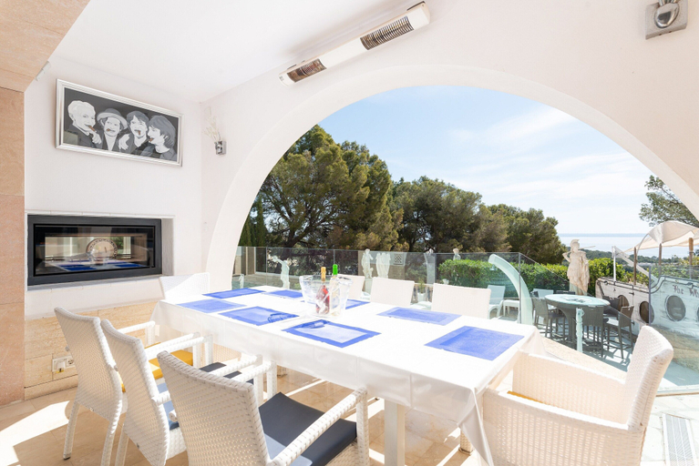 Food & Drinks 5, Villa Ocean View - Villa With Private Pool, Baleares