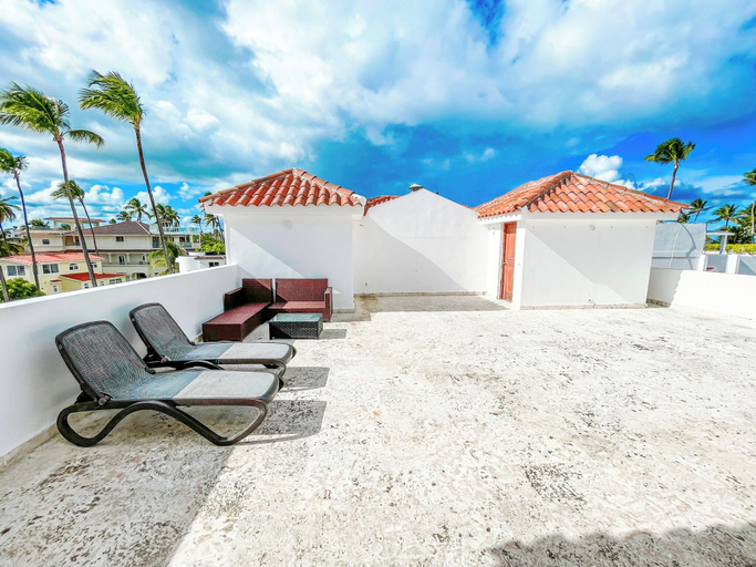 Terrace/patio 5, BEACH FUN AND LIFE, Salvaleon de Higuey