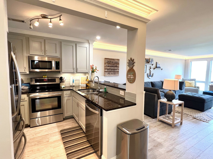 Interior 5, 2112 Landfall Way, Charleston
