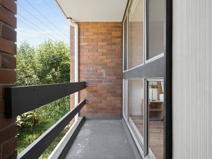 Balcony 4, Prickly Pear Stays in Ridge Street, Newcastle - Inner City