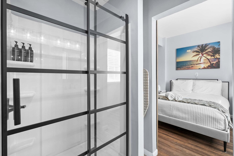 Room 3, Serene Matanzas Beach House Half A Mile to Sand, Saint Johns