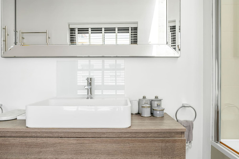 Room 5, Chelsea 4-bed House Architect-designed With Huge Private Garden, London
