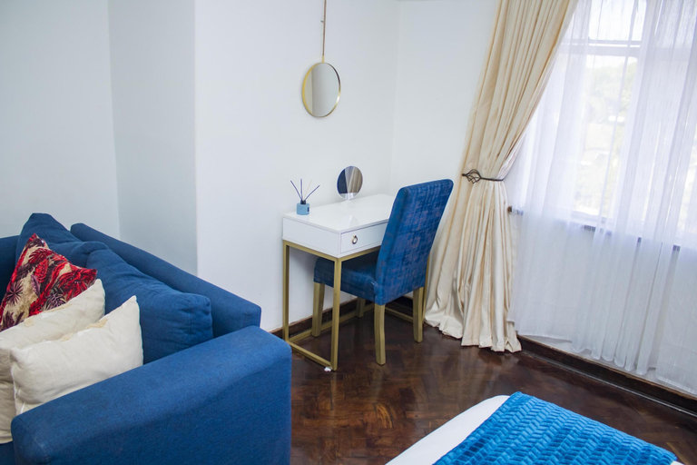 Room 2, Centrally Located Studio Apartment - 2363, Harare