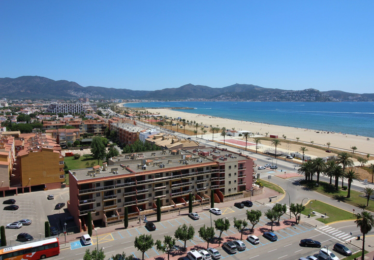 Exterior & Views 1, Apartment in Empuriabrava by the Beach, Girona