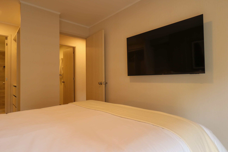 Room 4, w Beautiful 2BR w Balcony in Miraflores, Lima