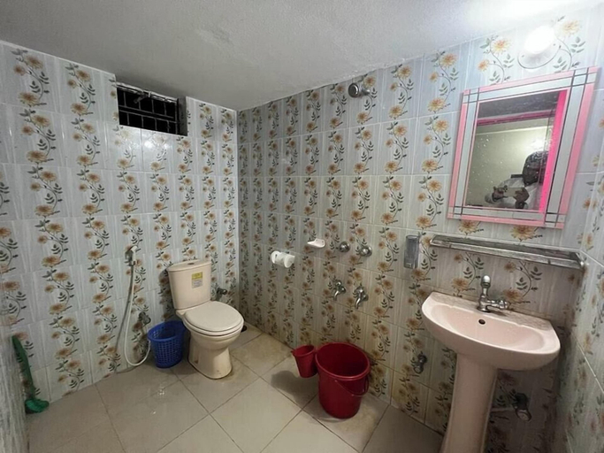 Bathroom, Chader Bari Eco Resort, Moulvibazar