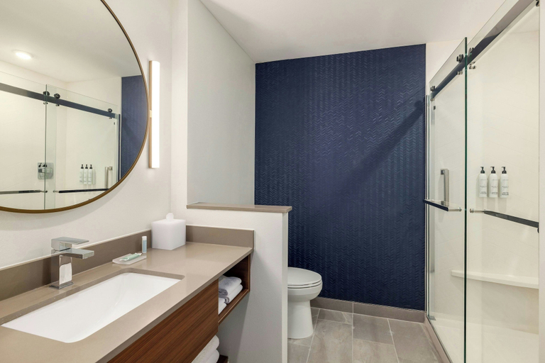 Bathroom, Fairfield by Marriott Inn & Suites Forrest City, Saint Francis