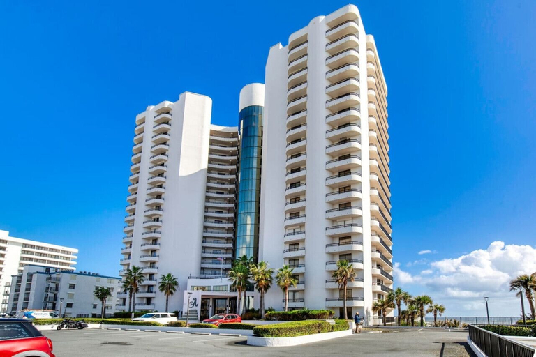 Interior 5, Paradise on the Beach, Pool, Stunning Views, Volusia