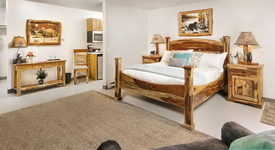 Bedroom 2, Mat Su Resort, Matanuska-Susitna