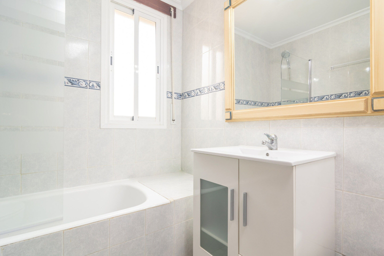 Bathroom 4, Casa Elena - Apartment In Cala Lliteres. Free Wifi, Baleares
