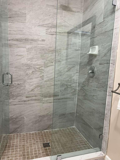 Room 5, Open-concept Urban Stay, Broward