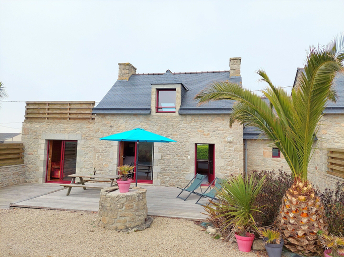 Exterior & Views 2, Semi-detached house near the sea, Cleder, Finistère