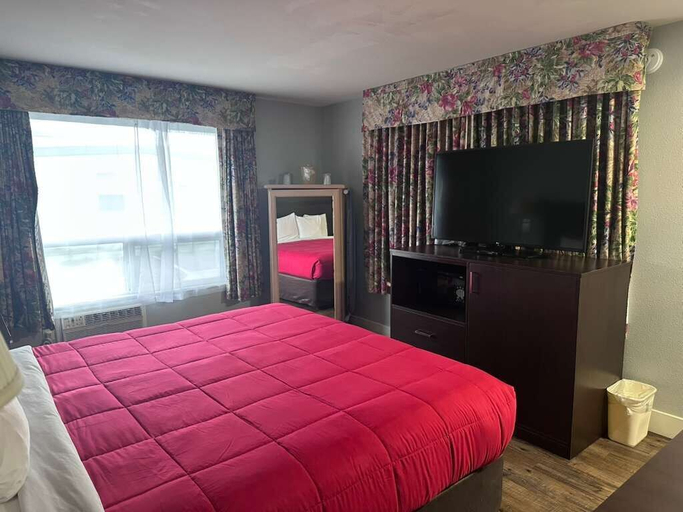 Room 5, OceanShores Inn, Grays Harbor